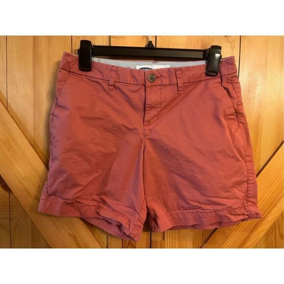 Old Navy shorts size 2 ￼(1446) - Picture 1 of 3